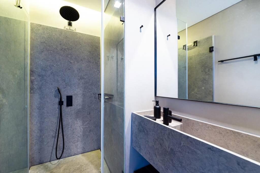 ליסבון Stylish Apartment By Av. Da Liberdade מראה חיצוני תמונה